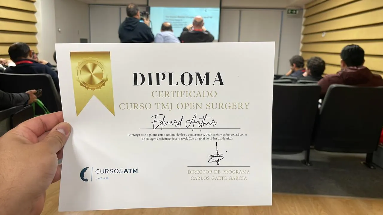 Diploma do curso TMJ Open Surgery